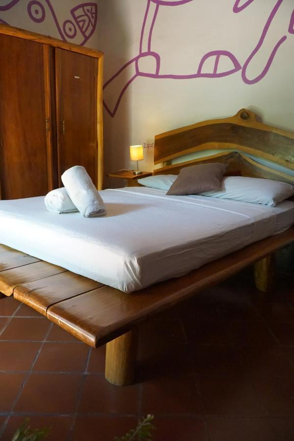 Cueva Nica Hotell Granada Eksteriør bilde