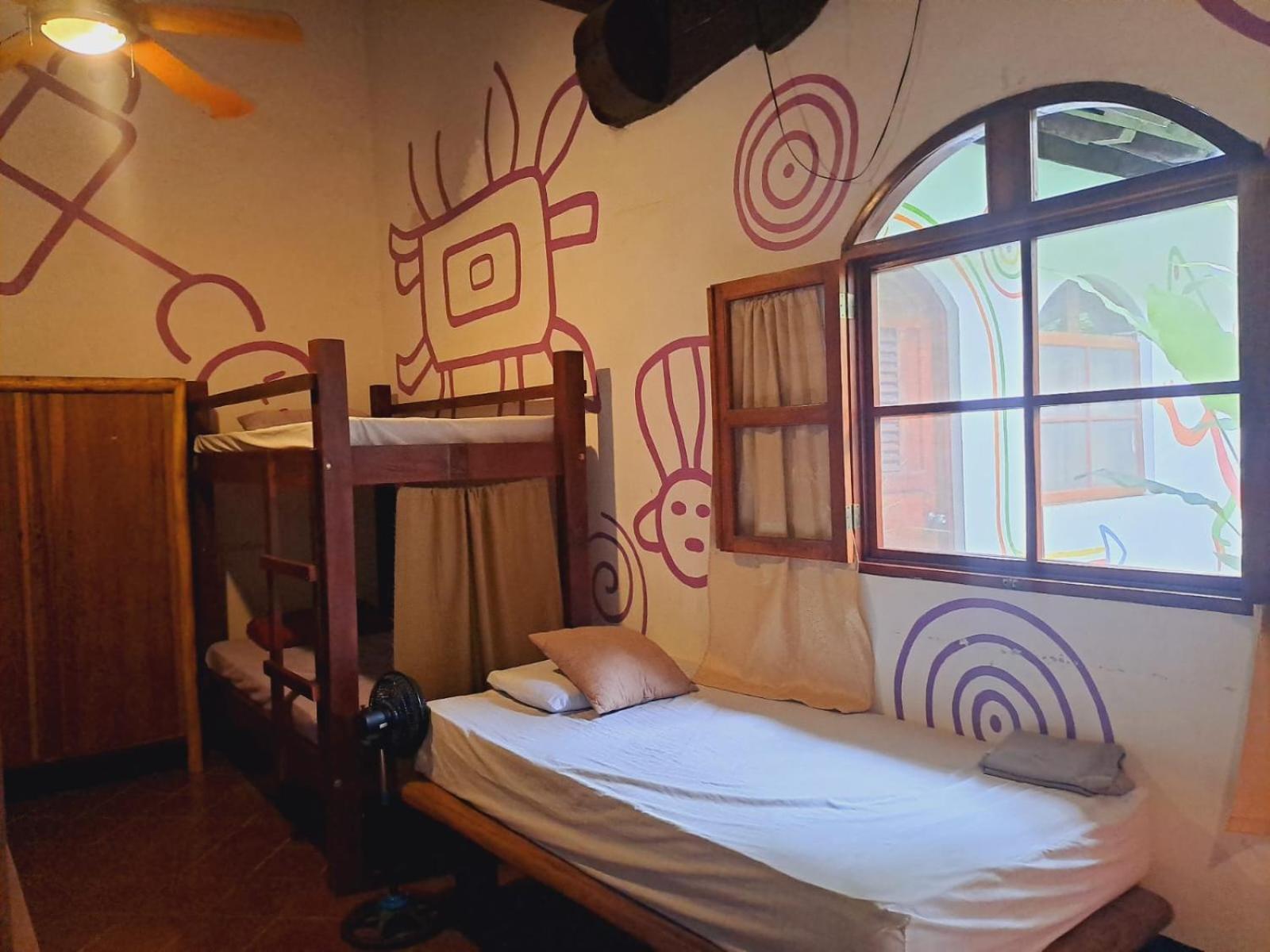 Cueva Nica Hotell Granada Eksteriør bilde