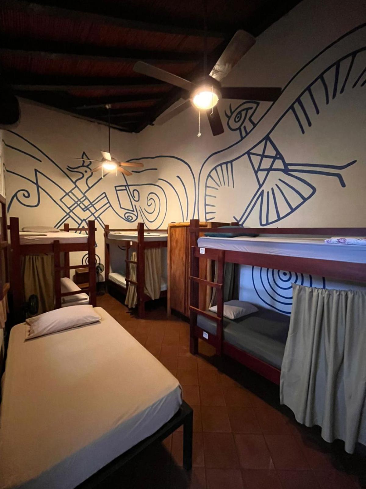 Cueva Nica Hotell Granada Eksteriør bilde
